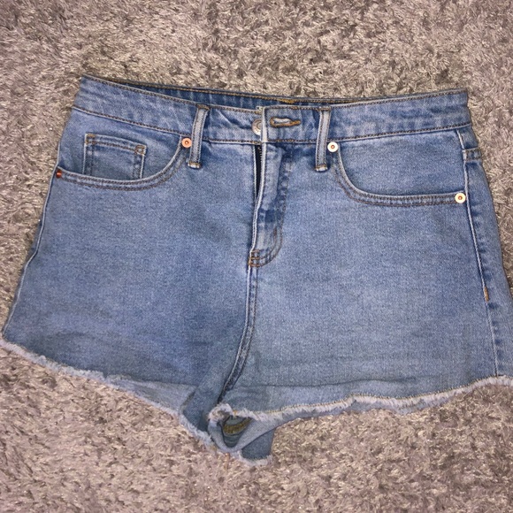 Denim Ripped High-Rise Stretch Shorts - Picture 2 of 4